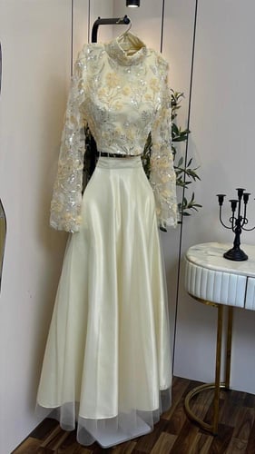 طقم سهرة ملكي بلوزة تل مطرزة