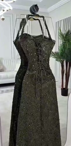 فستان ڤيريتا اللامع