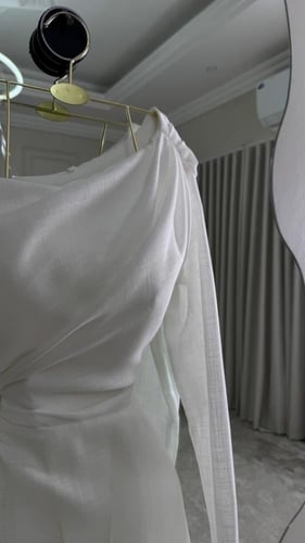 فستان آرا من اللينين الهندي الفاخر