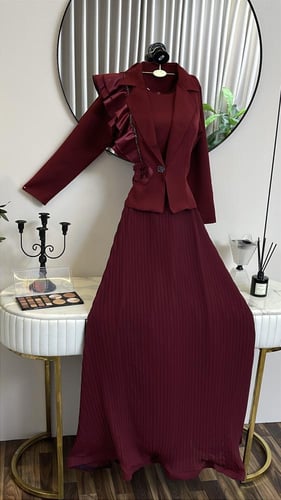 فستان نبيتي بليسيه مع جاكيت فاخر