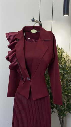 فستان نبيتي بليسيه مع جاكيت فاخر