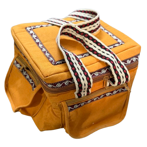 شنطة فاخرة تطريز أحمر درجة2 مقاس3