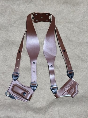 جراب مسدس ربع جلد طبيعي