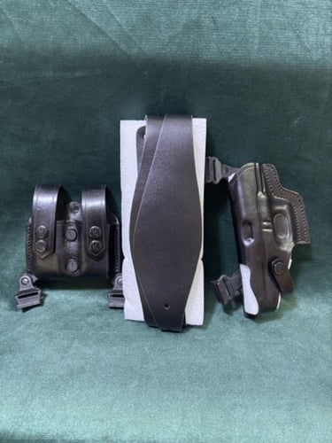 جراب جلوك جلد طبيعي