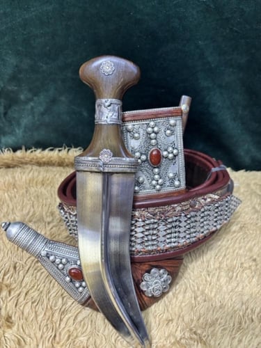 جنبية نجراني محلية