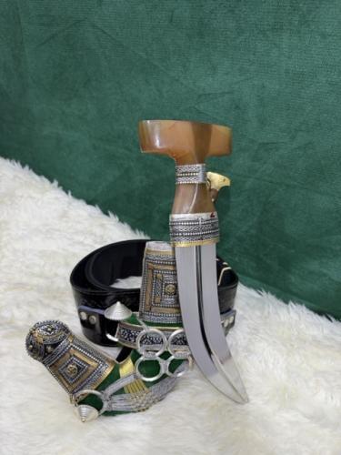 جنبية خنجر مخلوط