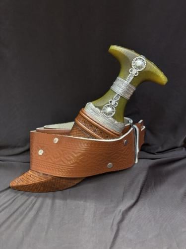 جنبية دس جنوبية وتر شبية الزراف