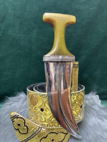 جنبية صنعانية وتر شبية الزراف