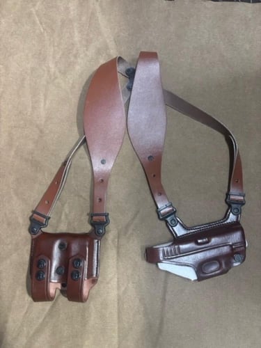 جراب جلد طبيعي جلوك 43