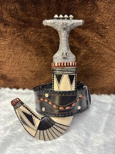 جنبية عابدية