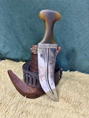 جنبية نجرانية وتر شبية الزراف