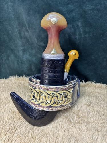 جنبية نجراني مكعبة