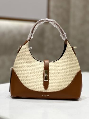 Beige handbag with dark brown