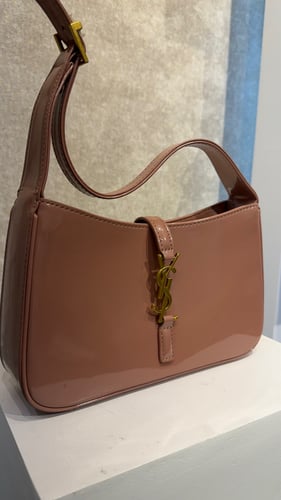Luxury bag Saint Laurent