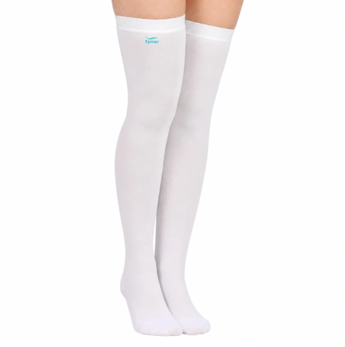جوارب طويلة تصل إلى الفخذ للوقاية من تجلط الأوردة العميقة D.V.T. Stocking Thigh High 2 pair i-69