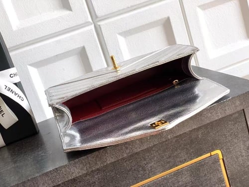 كلاتش شانيل مقاس 25 سم