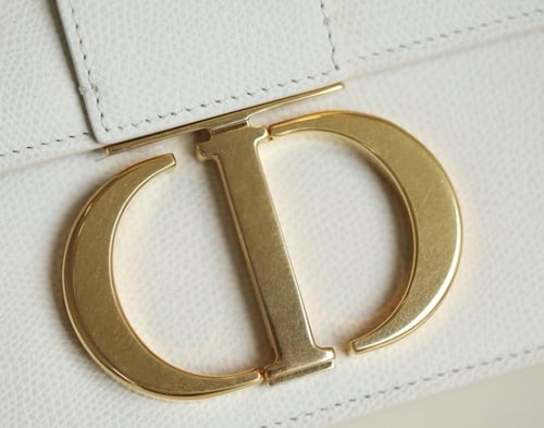 30 Montaigne Bag Latte Box Calfskin 24cm