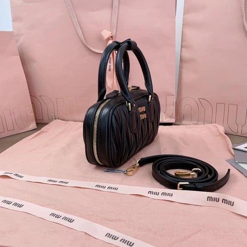 ميو ميو Arcadie مقاس 19cm