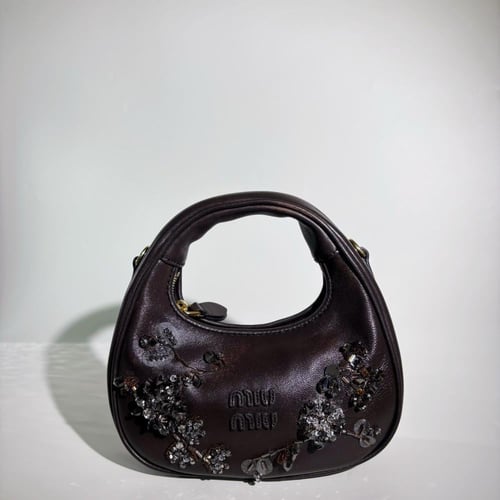 شنطة ميو ميو حجم مينى