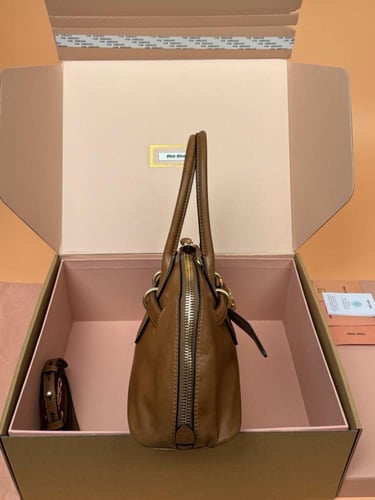 ميو ميو Aventure Napp مقاس 33cm