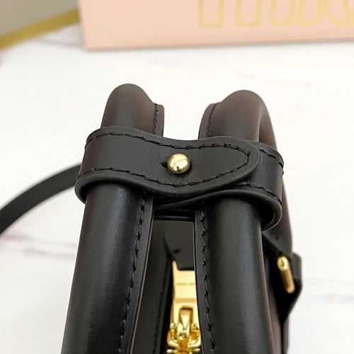 ميو ميو مقاس 19cm