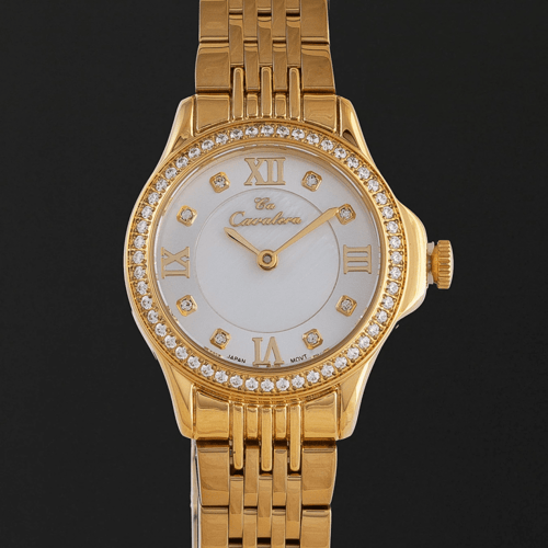 هدية ساعة نسائية مع ورد وشمعة معطرة CL23