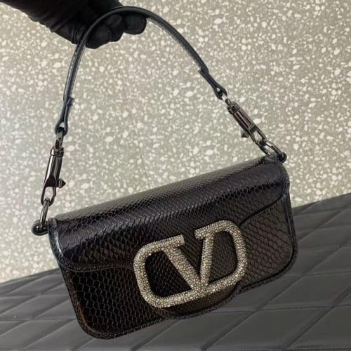 شنطة نسائية فالنتينو ميني - أسود