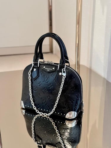 شنطة لويس فيتون ميني