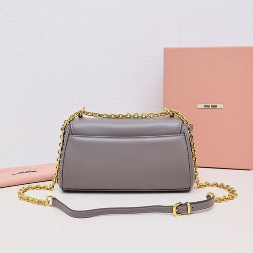 ميو ميو مقاس 24cm