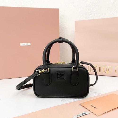 ميو ميو مقاس 19cm