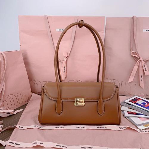 ميو ميو مقاس 28cm