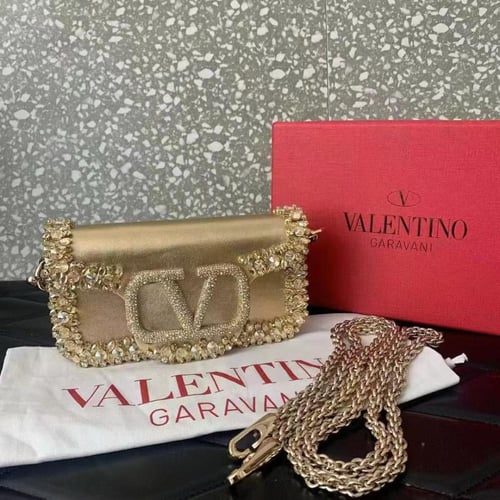 شنطة نسائية فالنتينو ميني - ذهبي