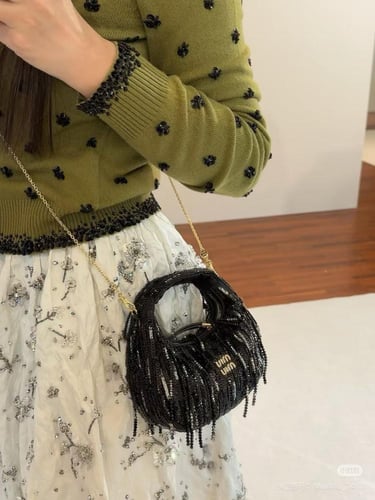 شنطة ميو ميو حجم مينى