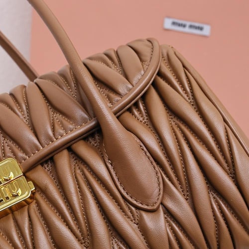 ميو ميو مقاس 24cm