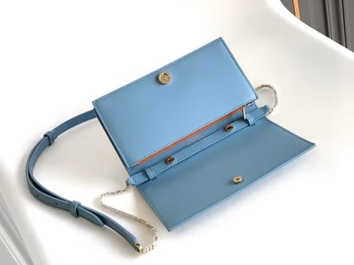 شنطة بولغاري Large Logo مقاس 19cm