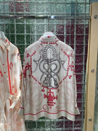 قميص بالأسلوب الكلاسيكي Palefroi Remix