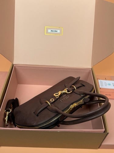 ميو ميو Aventure Napp مقاس 33cm