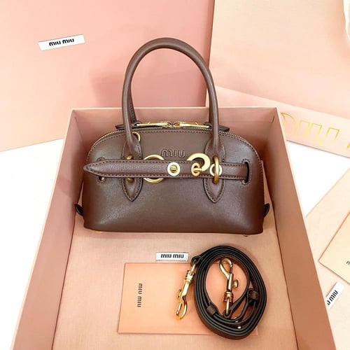 ميو ميو Aventure Nappa مقاس 21cm