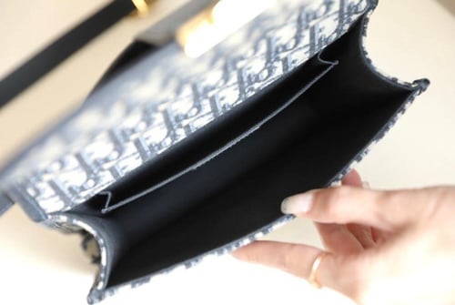 SMALL 30 MONTAIGNE BAG