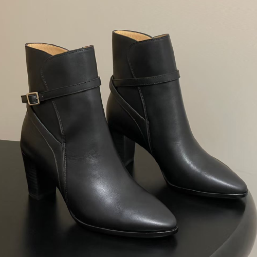 بوت جلد –كعب 7 سم