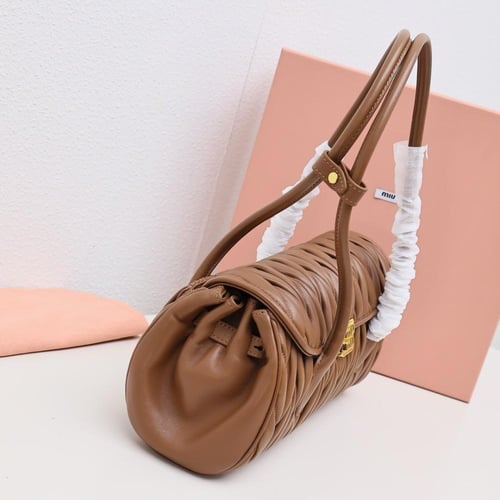 ميو ميو مقاس 24cm