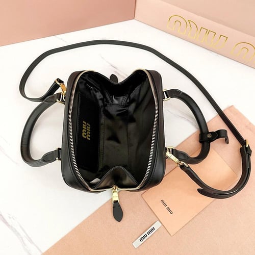 ميو ميو مقاس 19cm