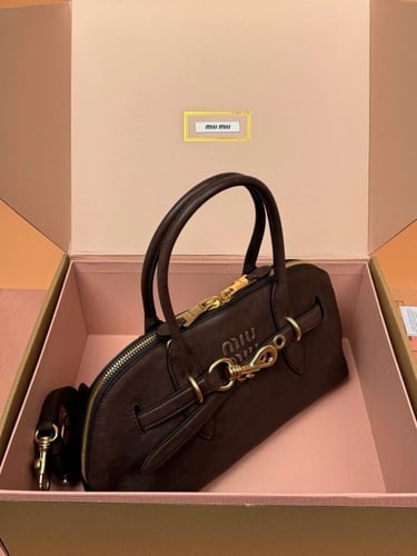 ميو ميو Aventure Napp مقاس 33cm