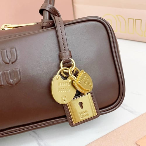 ميو ميو مقاس 28cm