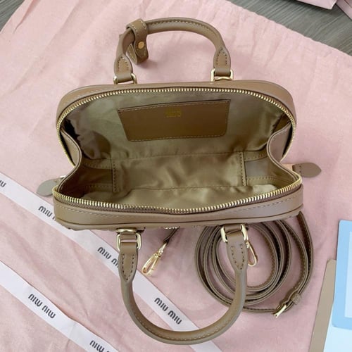 ميو ميو Arcadie مقاس 19cm