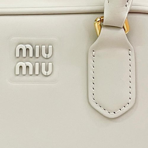 ميو ميو مقاس 19cm