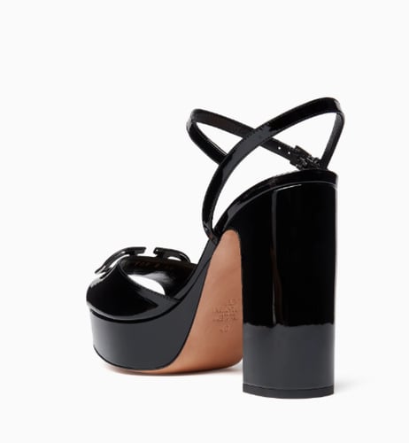 صندل VLOGO SIGNATURE BLACK من فالنتينو غارافاني