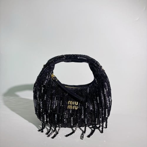 شنطة ميو ميو حجم مينى