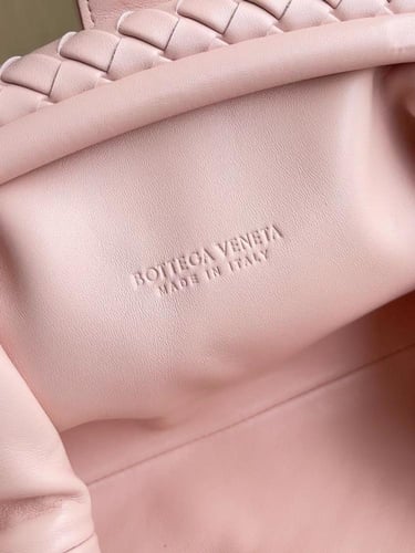 شنطة بوتيغا Small Lauren 1980