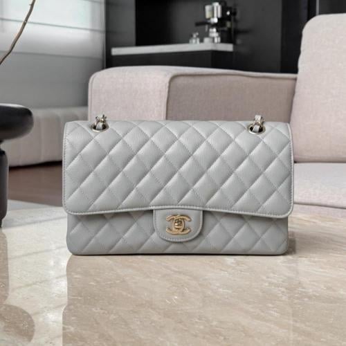 Cf medium caviar leather ghw